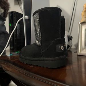 Beautiful toddler ugg boots